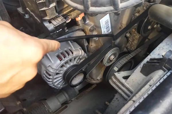 漠河转速传感器的工作原理是什么？