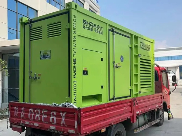 漠河更换水冷式机油散热器的密封件时，如何选择合适的密封胶？